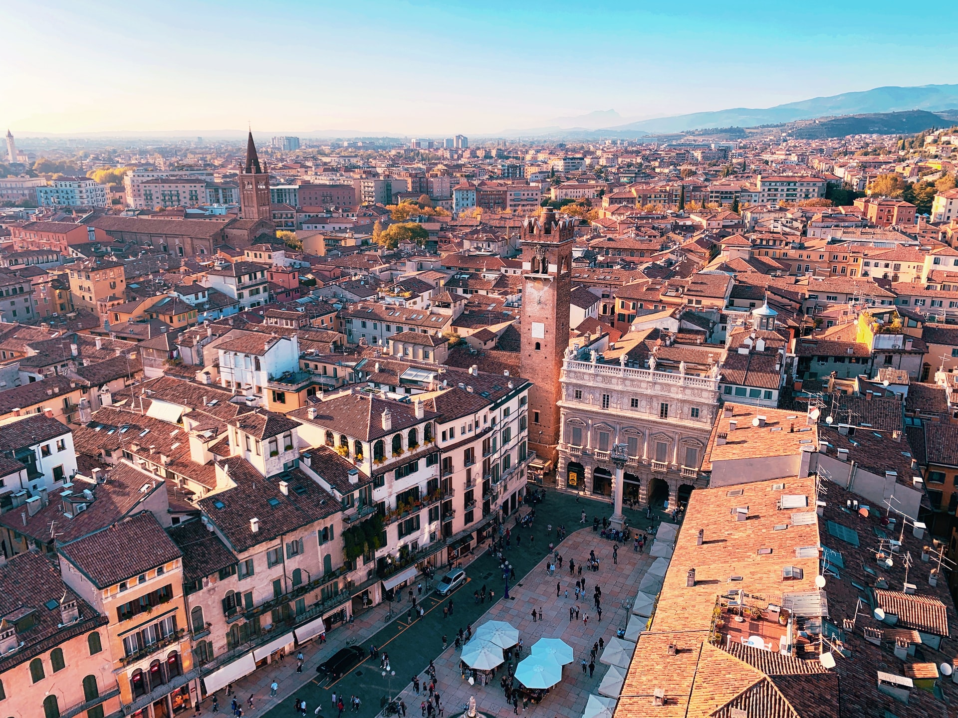 3 curiosities and legends about Verona worth knowing - Hotel Indigo Verona  - Grand Hotel Des Arts